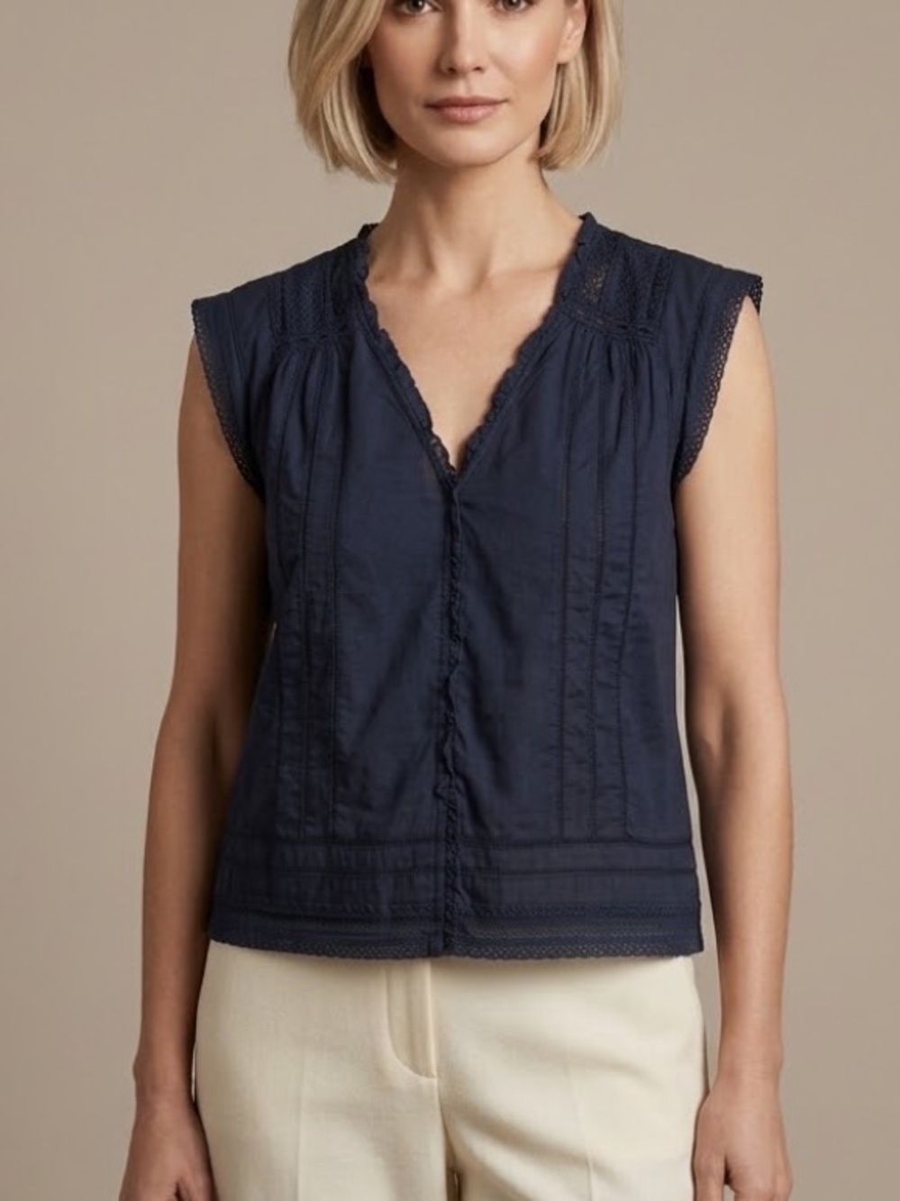 Velvet Graham & Spencer NWT Cotton Cap Sleeve Boxy Top Delicate Lace Navy XS